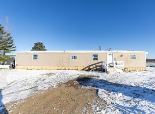8945 E Fenwick Rd, Carson City, MI 48811