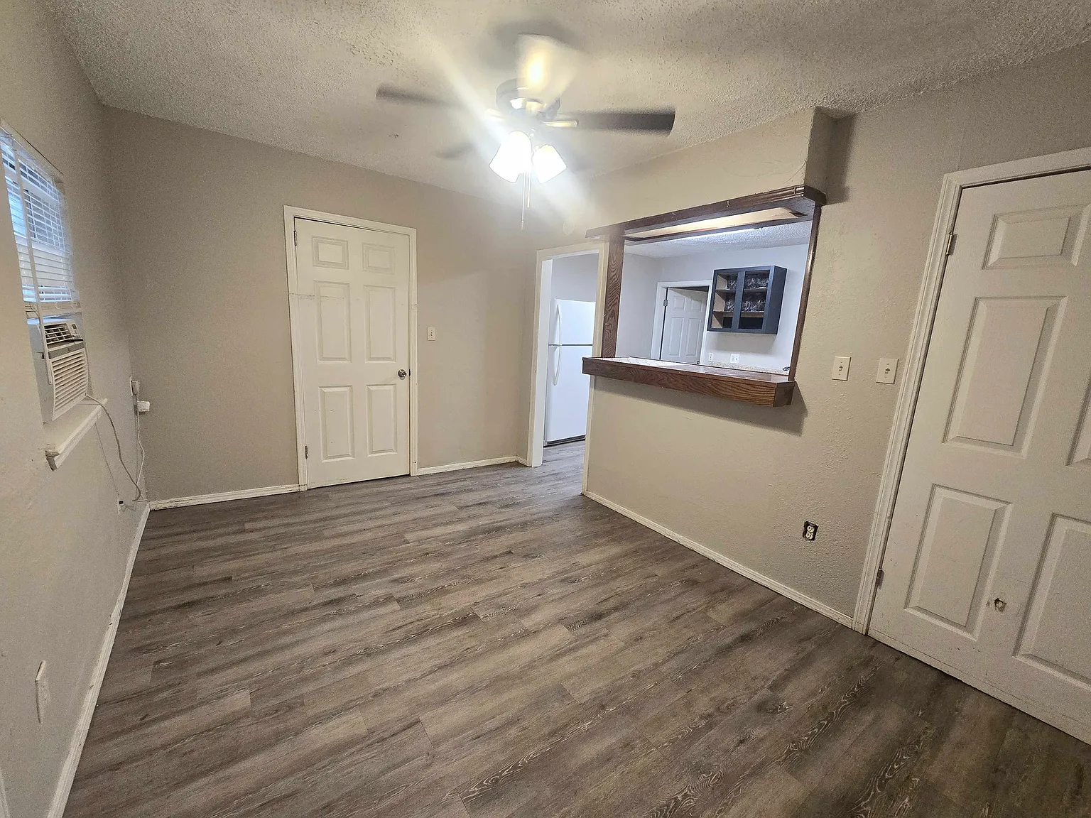 1 bed, 468 sqft, $700 — Photo 2