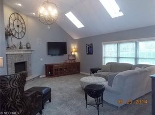 4882 Red Fox Dr NW, Massillon, OH 44646