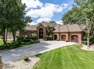 9849 Springstone Rd, McCordsville, IN 46055