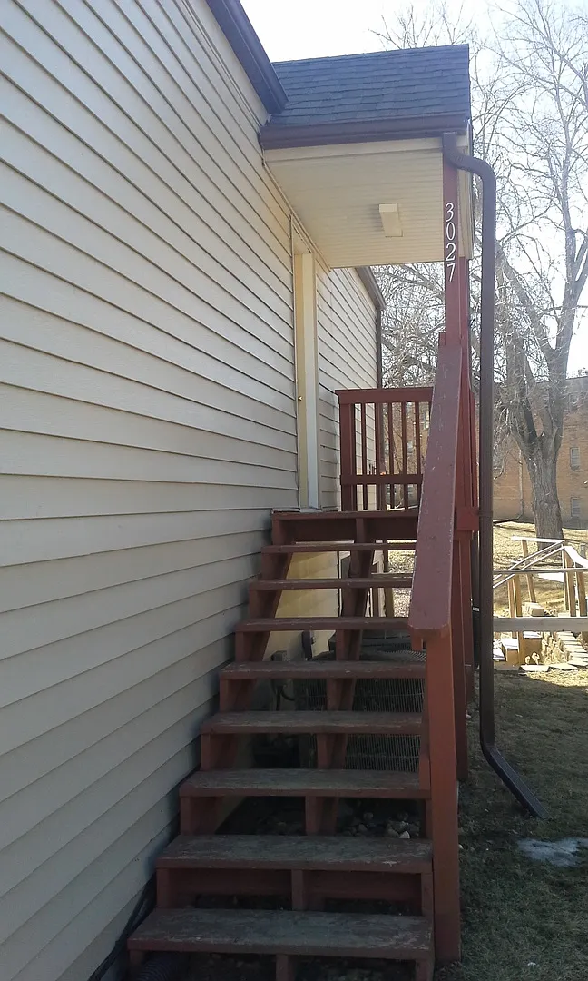Viking Drive Condominiums — Photo 4
