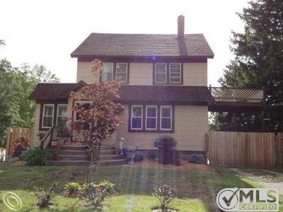 15844 McGuire St, Taylor, MI, 48180