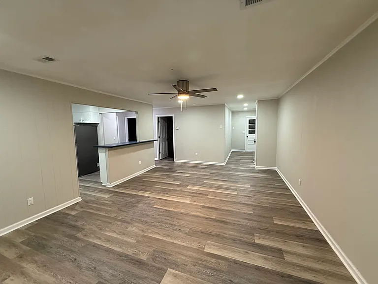 125 Heath St #127 — Photo 42