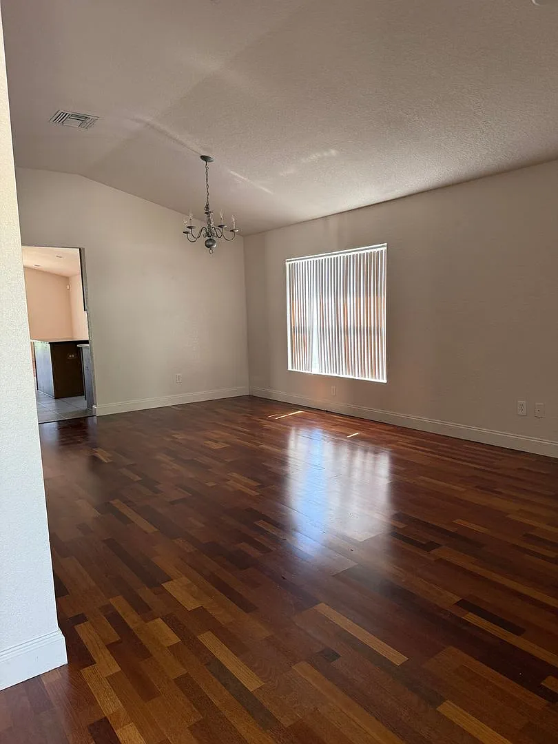 Building Photo - 4095 SW 51st Ct