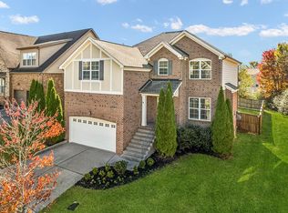 7628 Kemberton Dr E, Nolensville, TN 37135