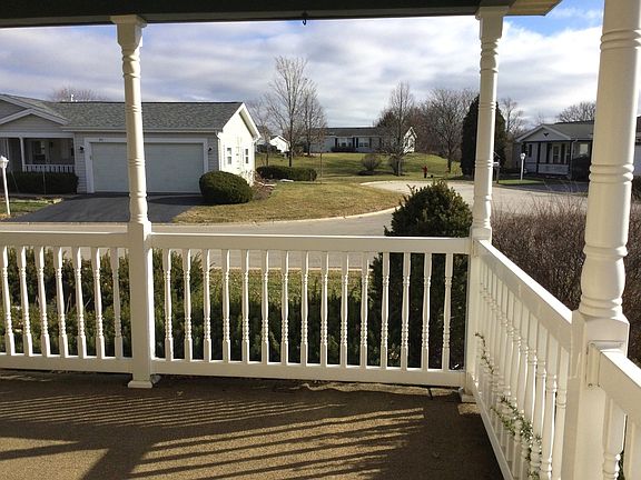 2nd image of 902 Shetland Ct