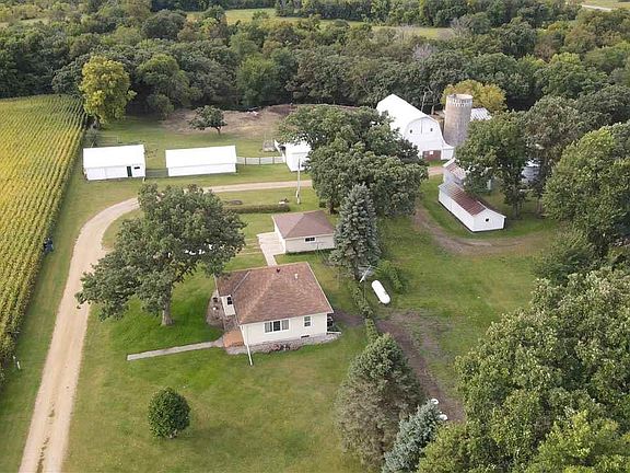 3rd image of 36923 County Road 15