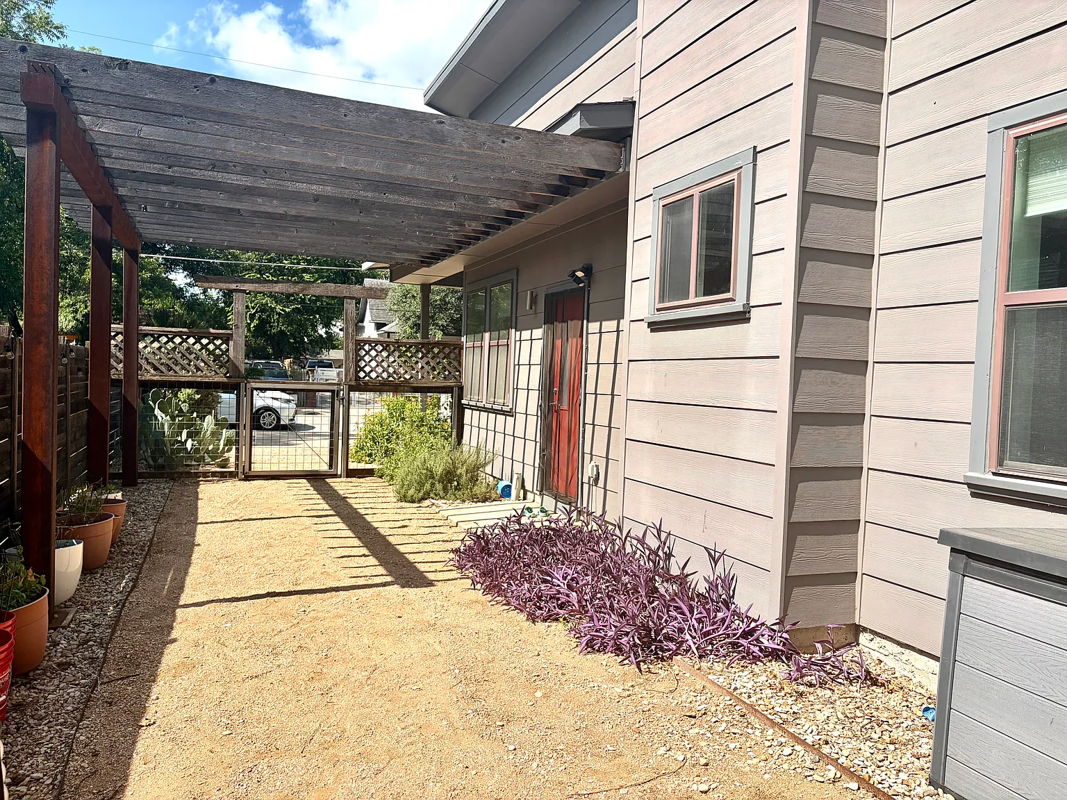 2 bed, 1122 sqft, $3,600 — Photo 2