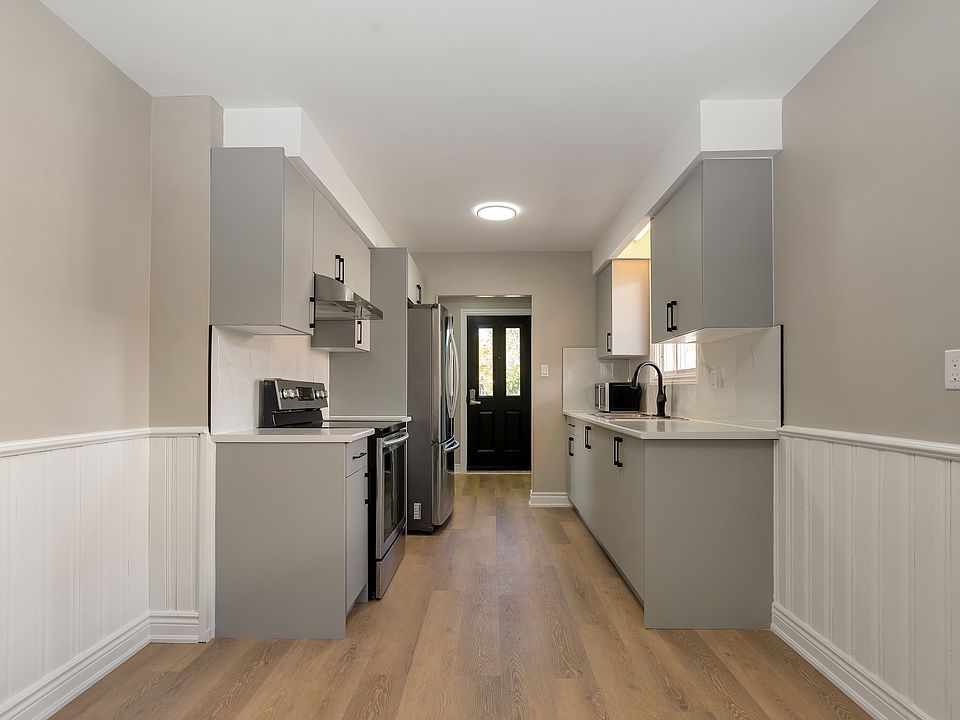 1st image of 27 Sylvia St