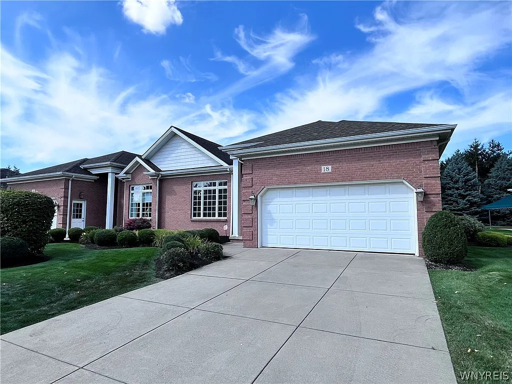 2 bed, 2.0 bath, 1897 sqft, $3,500 — Photo 1