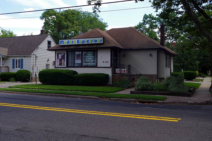 1st image of 4-02 Fair Lawn Ave