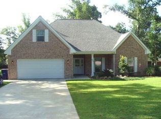 621 Emerald Dr, Jasper, TX 75951