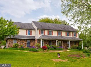 1627 Herron Ln, West Chester, PA 19380