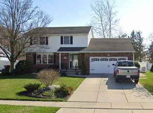 11 Hidden Trl, Lancaster, NY 14086