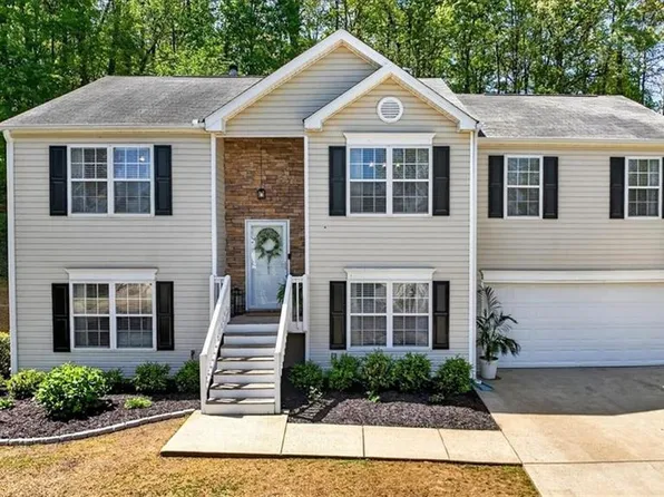 1054 River Plantation Dr, Woodstock, GA 30188