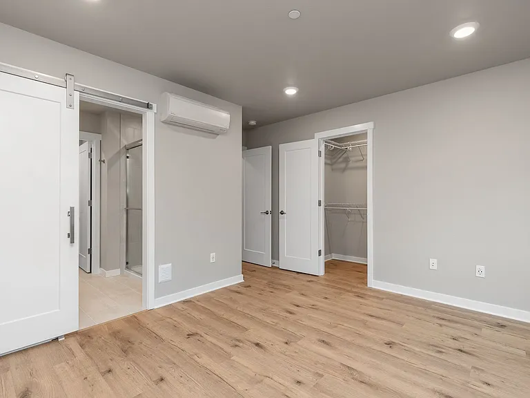 15423 Admiralty Way #B7 — Photo 28