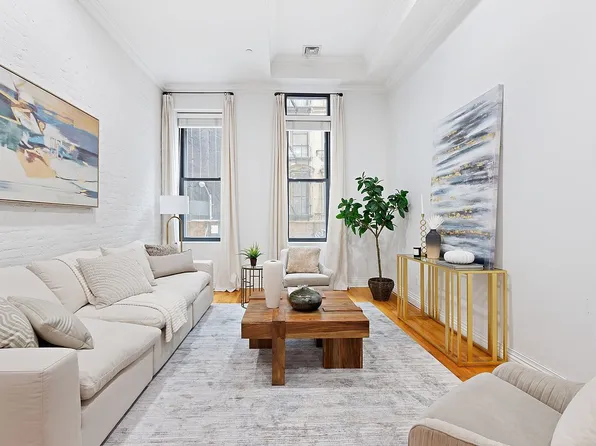25 Murray St APT 2K, New York, NY 10007