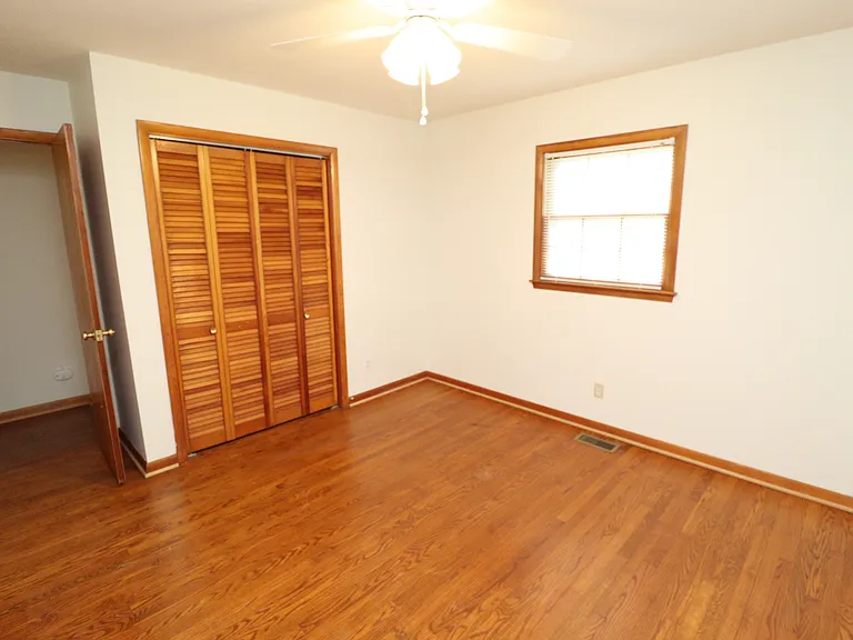 116 Shirley Dr — Photo 28