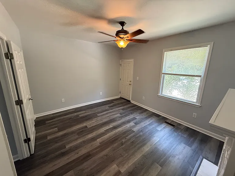 2 bed, 1.0 bath, 600 sqft, $1,250 — Photo 17