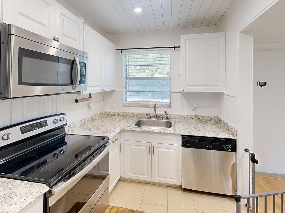 1st image of 1630 Embassy Drive #105