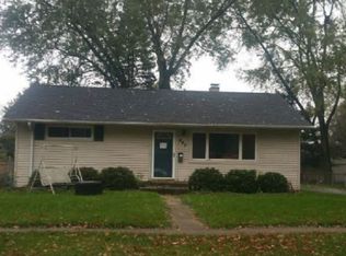 445 W James Way, Cary, IL 60013