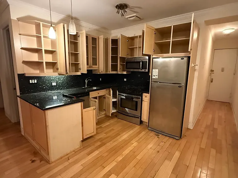 742 Saint Nicholas Ave #12 — Photo 8