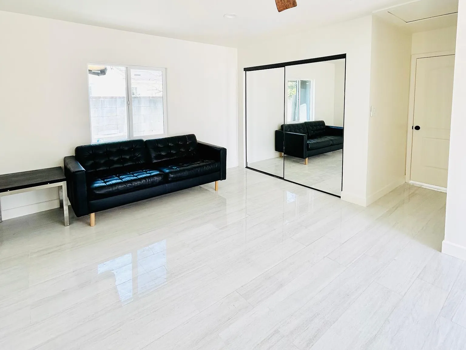 Parron Ave, Gardena — Photo 1