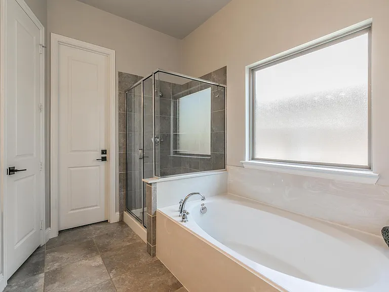 3903 Plum Vista Pl — Photo 24