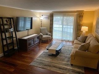 1st image of 610 S Franklin St APT B204