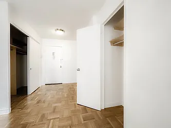 Rented by Manhattan Realty Group