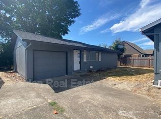 3186 Lyon St SE, Albany, OR 97322