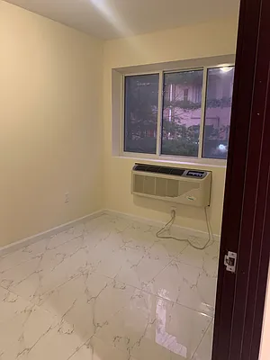Rented by 18 REALTY | media 8