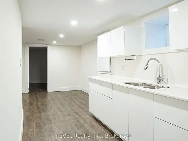 50 Pelham Rd #LOWER — Photo 20