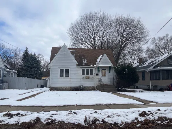 1523 Evergreen St, Rockford, IL 61101
