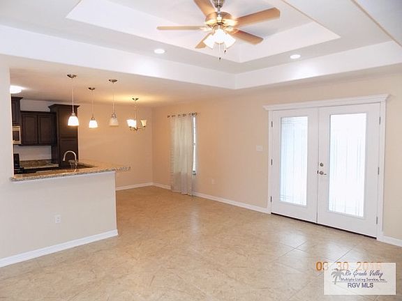 3rd image of 2919 Madrid Ave