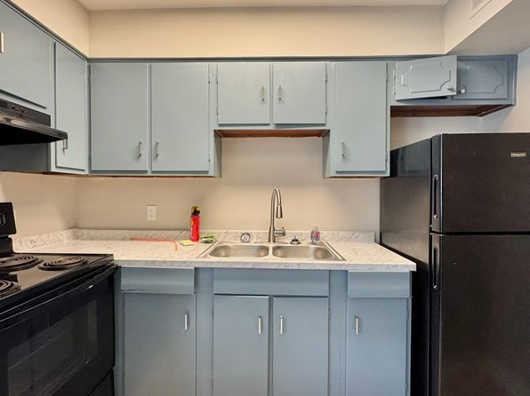 510 Holladay Dr #505