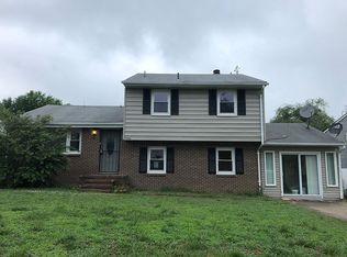 4504 Winterbourne Dr, South Chesterfield, VA 23803