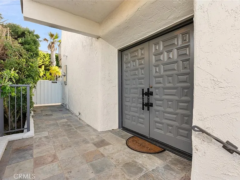 953 Via Del Monte — Photo 9