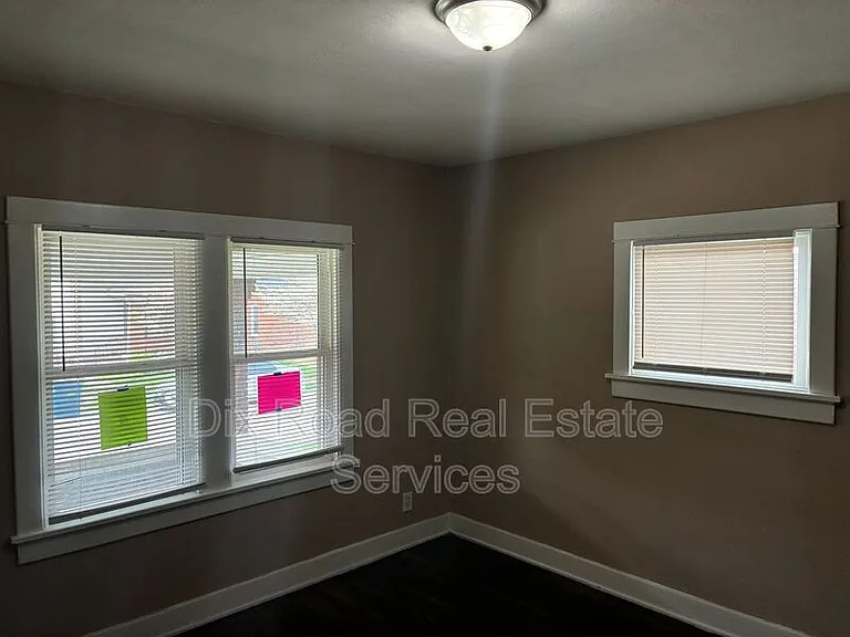 1430 Coventry Rd — Photo 18