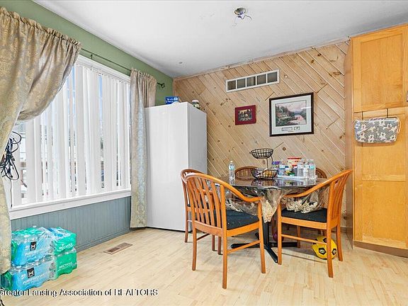 4th image of 3946 Hunters Ridge Dr APT 2