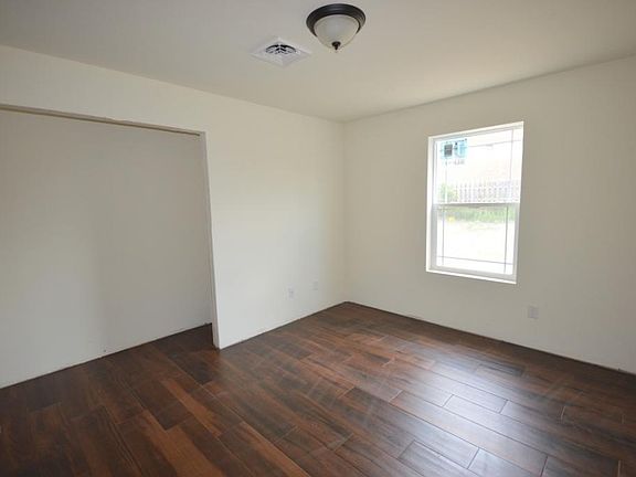 5th image of 5405 Bay Char Ct