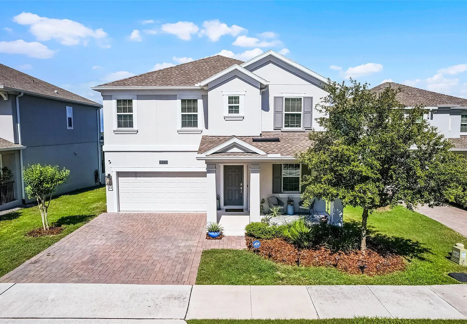 4 bed, 2.5 bath, 2321 sqft, $3,275 — Photo 1