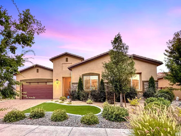 8282 Fenhollow Dr, Verdi, NV 89439