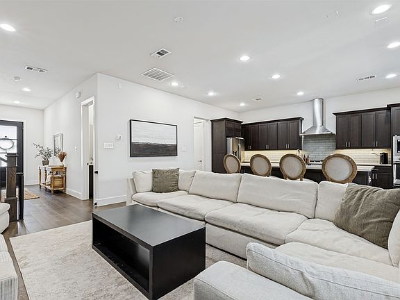 5th image of 4146 Maison Rdg