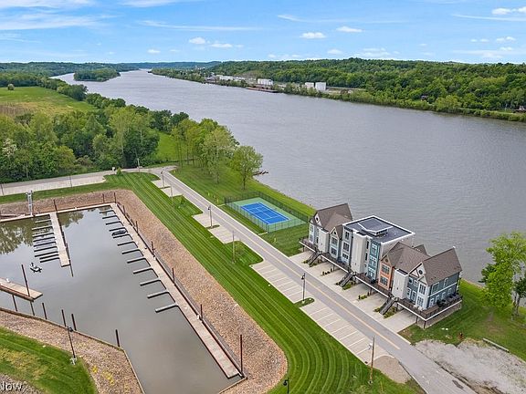 4th image of 502 Harbor Dr