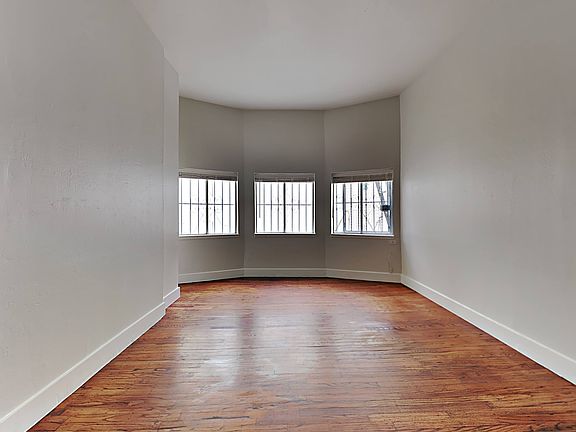 2nd image of 643 Divisadero St #104