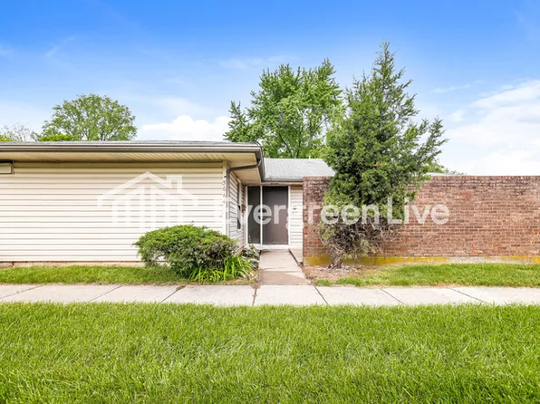5664 Troy Villa Blvd, Dayton, OH 45424