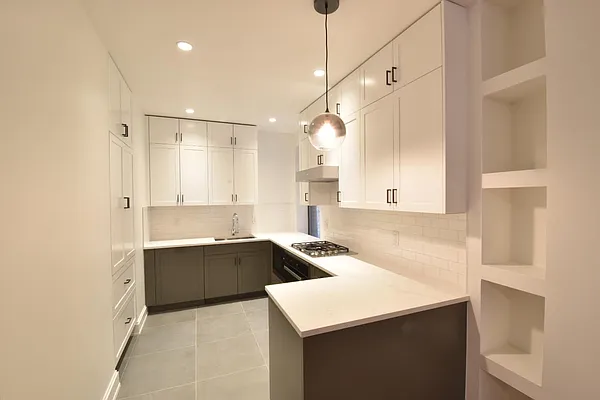 Rented by (Legacy) NY Quality Living Uptown | media 29