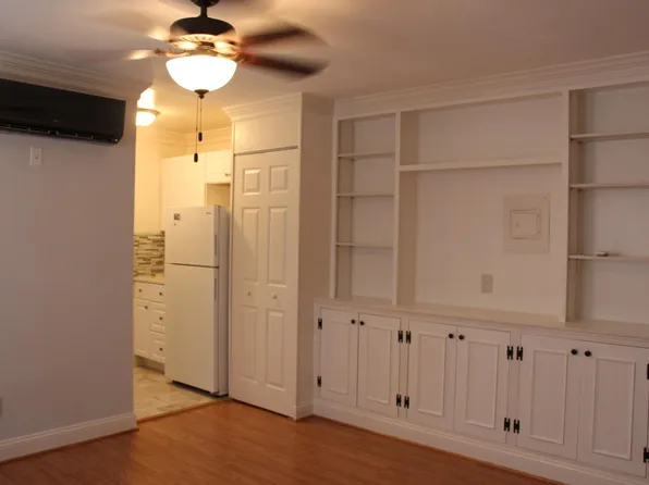 716 N Monroe St APT 2, Arlington, VA 22201