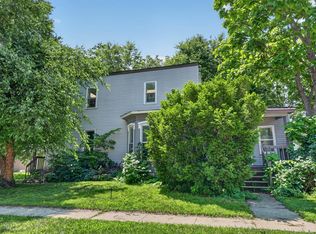 903 E 2nd Ave, Brodhead, WI 53520